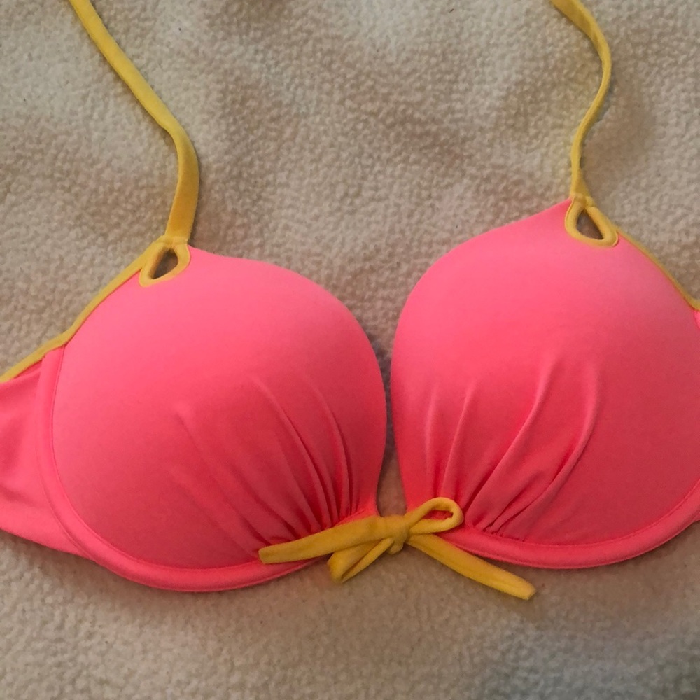 Victoria Secret swim top💗